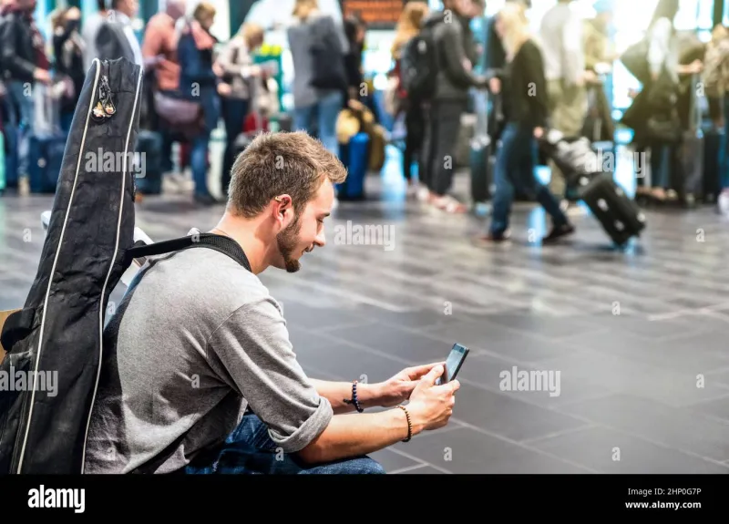 Layover in Denver, Zero Bars: We Stress-Tested Gaming Apps on the Country's Worst Wi-Fi